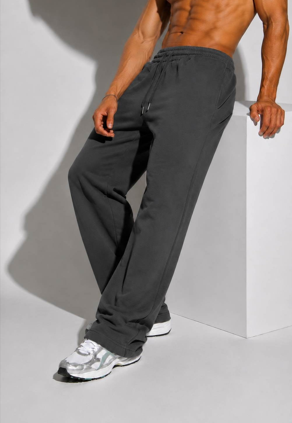 Wideleg- Dark Grey